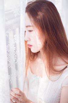 泌尿科女医生四中字
